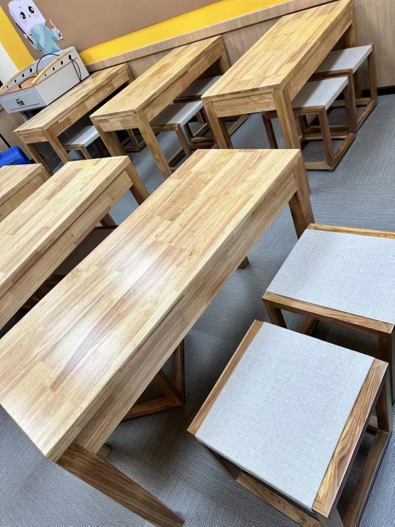 教室课桌厂家